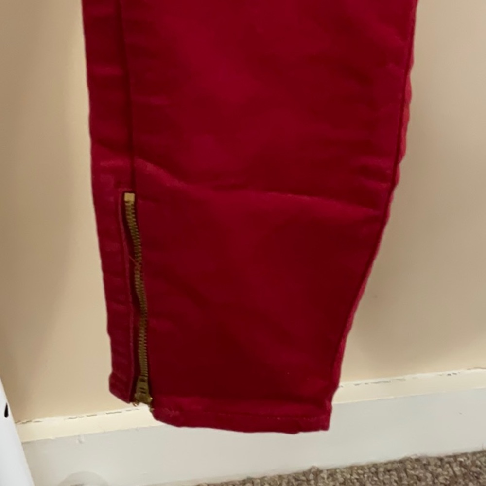 Women's Red Skinny Jeans - Picture 3 of 9